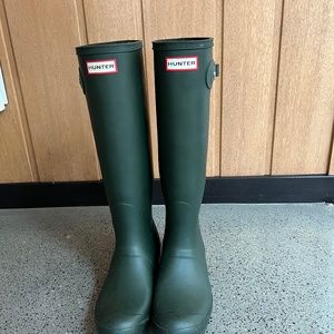 Womens Hunter Boots size 8